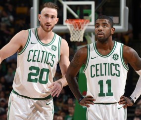 开云体育-总决赛之夜，李刚仁攻防两端的统治