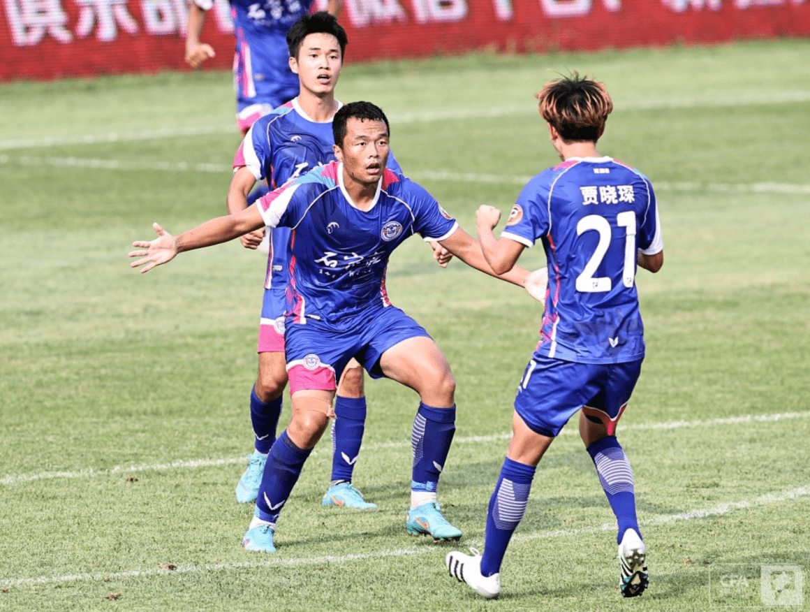 中东地区篮球联赛总决赛举行，强队压轴出场