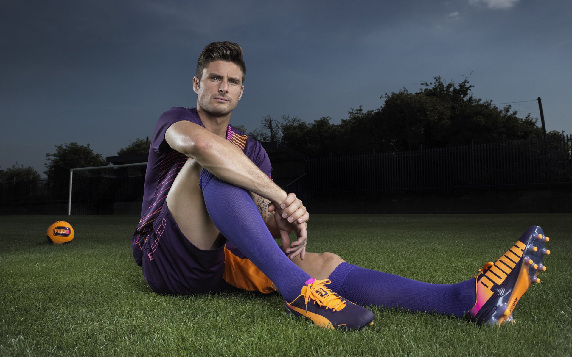 北欧神话再现,伊布西决生死战接管,挪威足球的希腊式翻盘启示