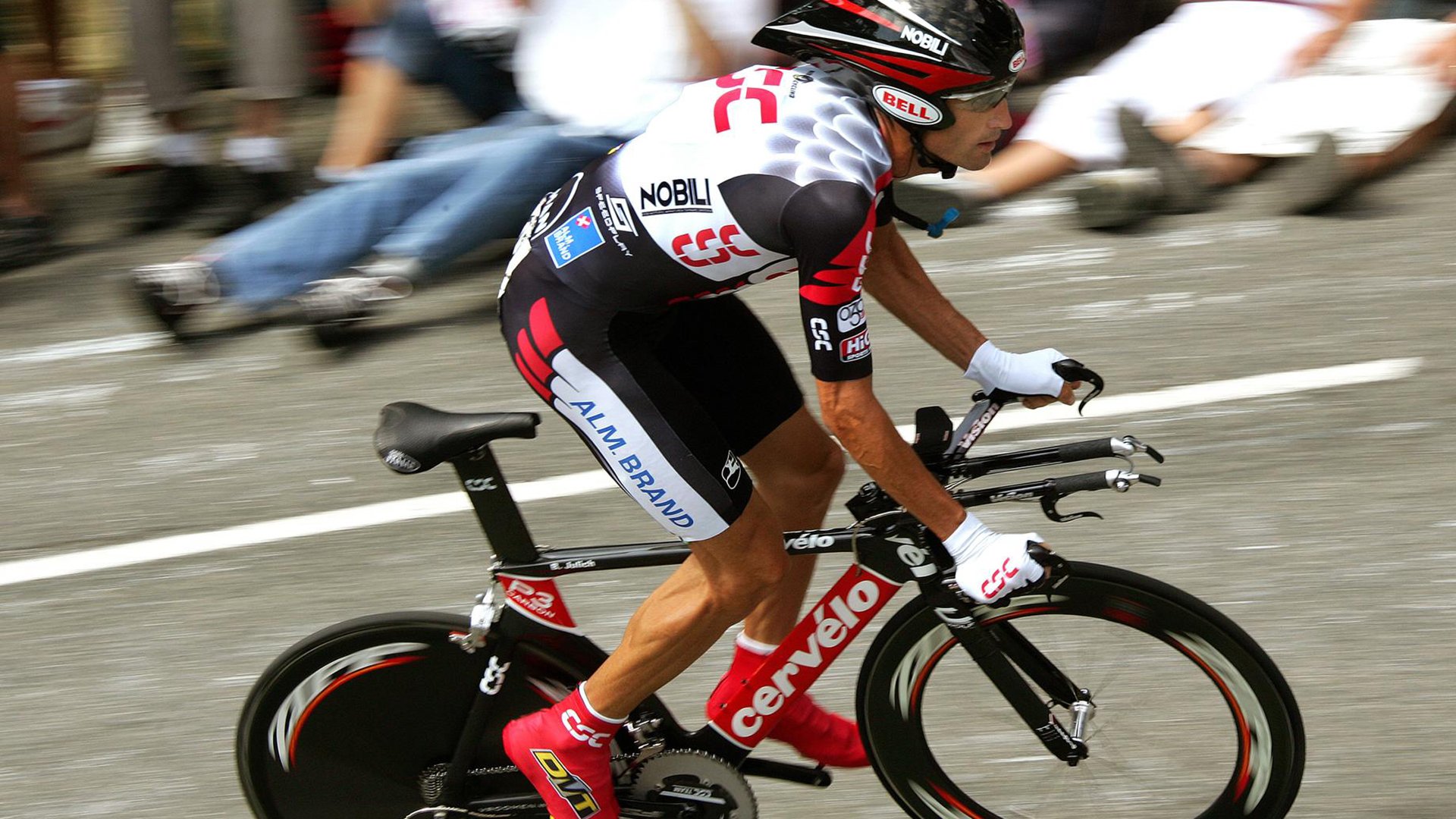 黄黑之墙与蓝月核心，当多特蒙德力克英格兰，德布劳内正点燃欧洲