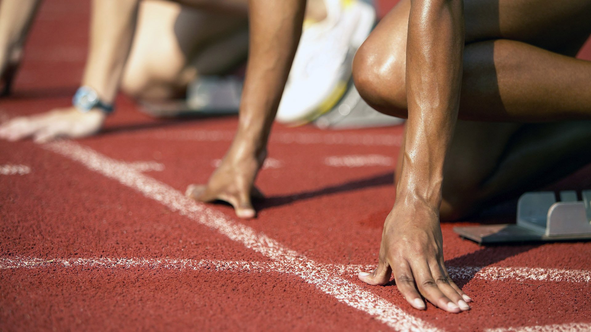 那一夜，英超为王，恩比德封神—当足球与篮球的荣光在同一个夜晚交织